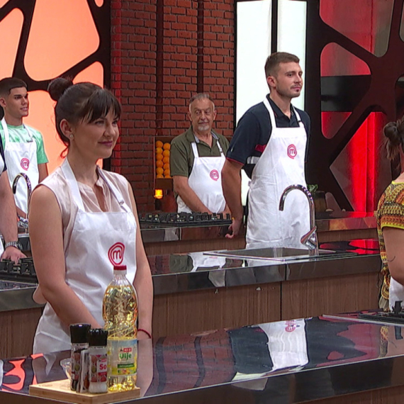 Odlukom sudija Branka, Nenada i Filipa 24 TAKMIČARA nastavlja borbu za "MasterChef": Pred njima je UZBUDLJIVO VEČE! (VIDEO)